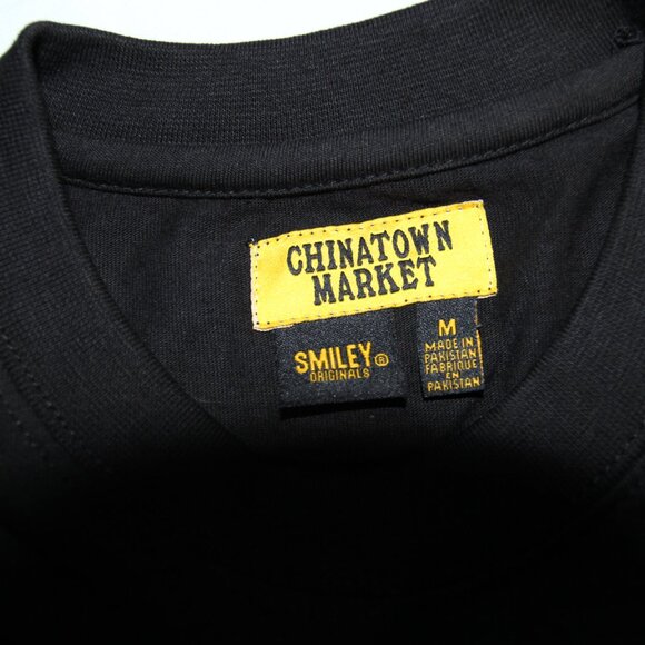 BNWT SS20 CHINATOWN MARKET VIKING SMILE TSHIRT S & M & L - Picture 6 of 10